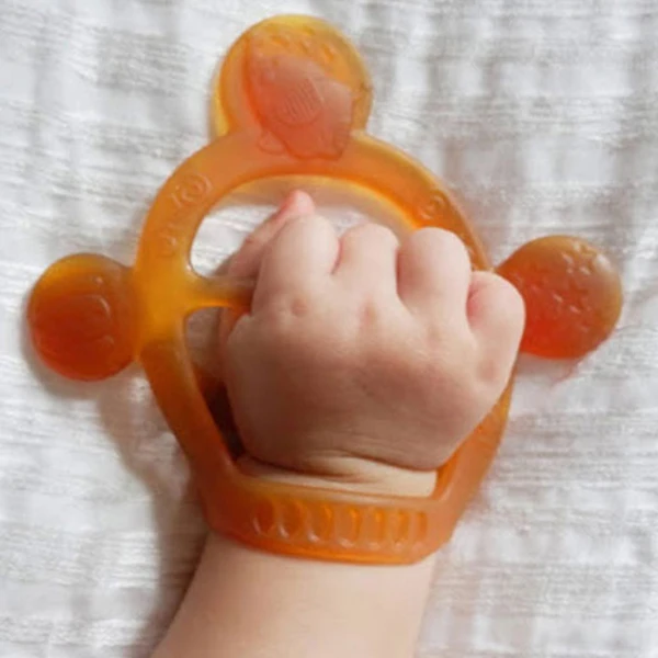 دندان گیر مچی کودک  مدل WRISTBAND سیلیکونی نرم، قابل شست‌و شو ، تولید شده از مواد طبیعی هی اور شی Heorshe